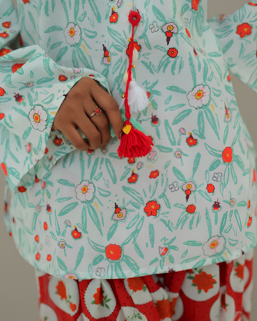 2 Pc Suit Bahaar